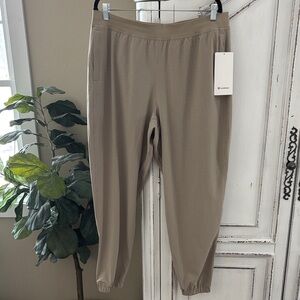 Lululemon Adapted State Perforated HR Jogger In Sheer Oak Size 14 NWT